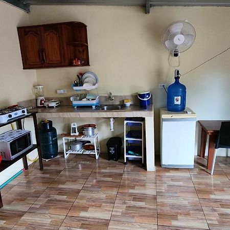 شقة Departamento Amoblado Starlink -Pto Ayora بويرتو أيورا المظهر الخارجي الصورة